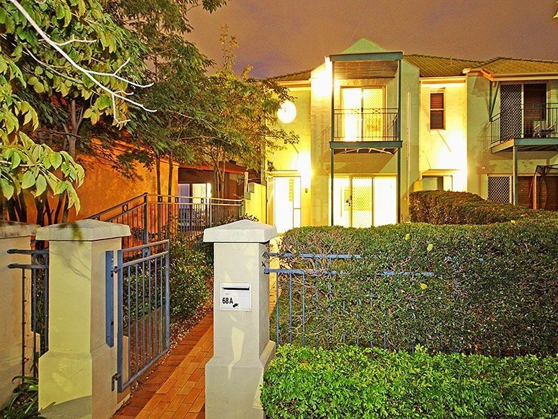 68A Kenbury Street, Bulimba QLD 4171