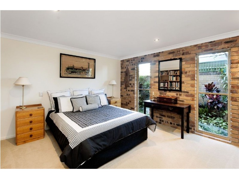 33 Kuranda Street, Balmoral QLD 4171