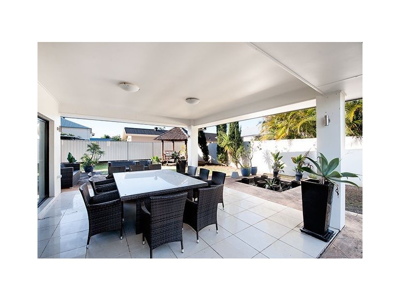 42 Sweetapple Place, Manly West QLD 4179