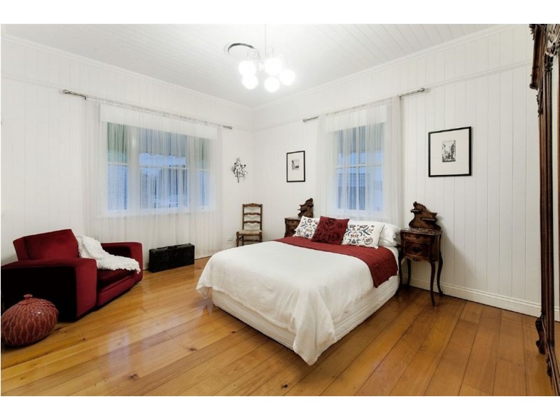 29 Katoomba Avenue, Hawthorne QLD 4171