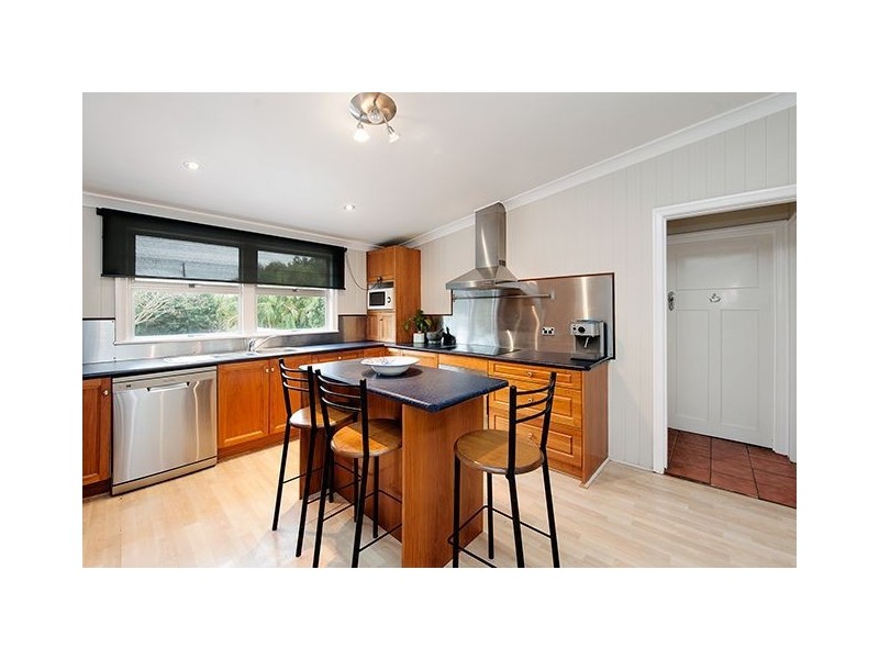 72 Armstrong Road, Cannon Hill QLD 4170