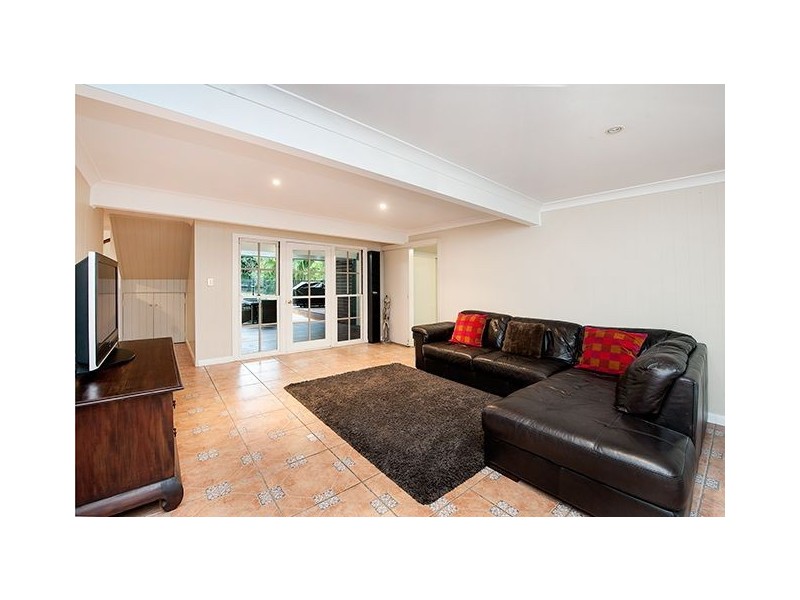 72 Armstrong Road, Cannon Hill QLD 4170