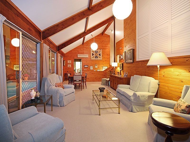 10 Ferol Street, Coorparoo QLD 4151