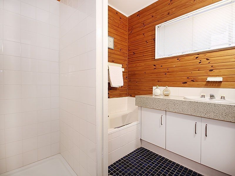 10 Ferol Street, Coorparoo QLD 4151