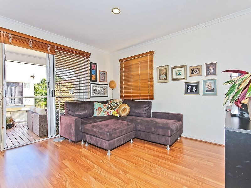 8/52 Chatsworth Rd, Greenslopes QLD 4120