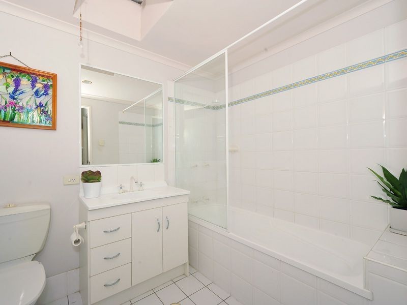 8/52 Chatsworth Rd, Greenslopes QLD 4120