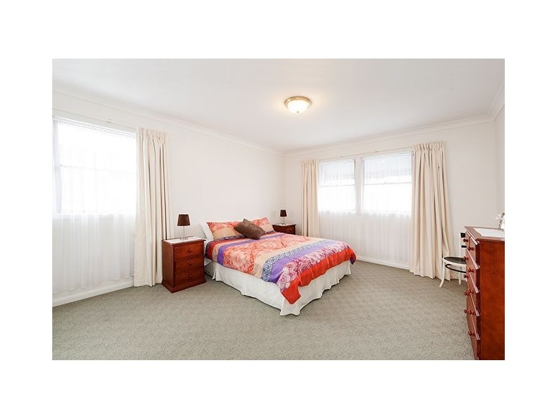 303 Riding Road, Balmoral QLD 4171