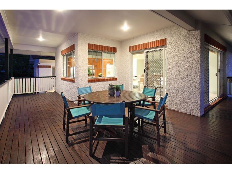 37 Marriott Street, Coorparoo QLD 4151