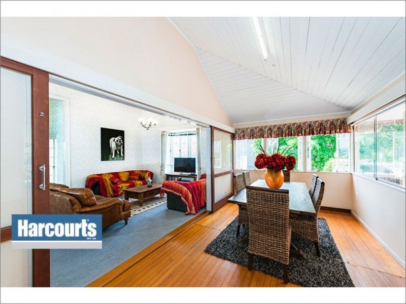 43 Raby Road, Coorparoo QLD 4151