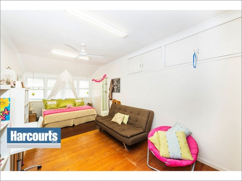 43 Raby Road, Coorparoo QLD 4151