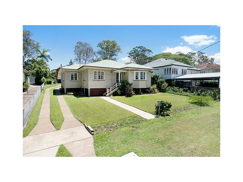 53 Canopus Street, Coorparoo QLD 4151