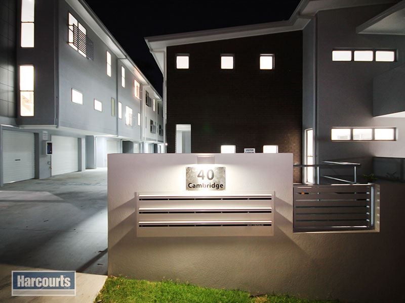 40 Cambridge Street, Carina Heights QLD 4152