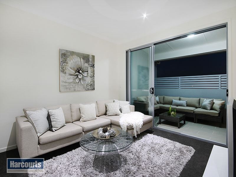 40 Cambridge Street, Carina Heights QLD 4152