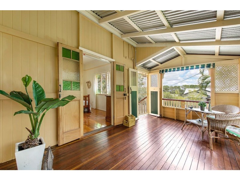 20 Brown Street, Camp Hill QLD 4152