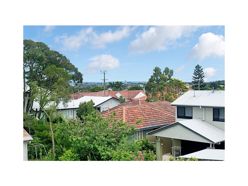 102 Newman Avenue, Camp Hill QLD 4152