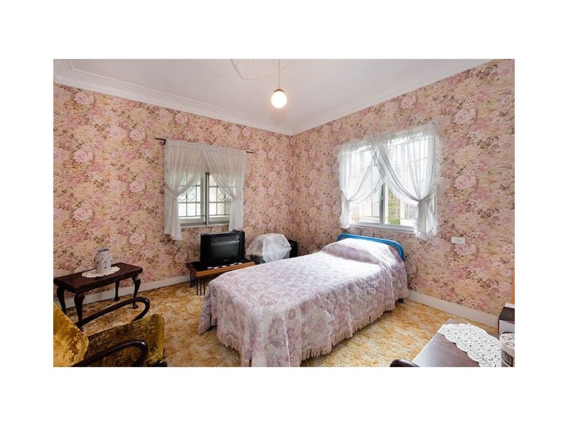 102 Newman Avenue, Camp Hill QLD 4152