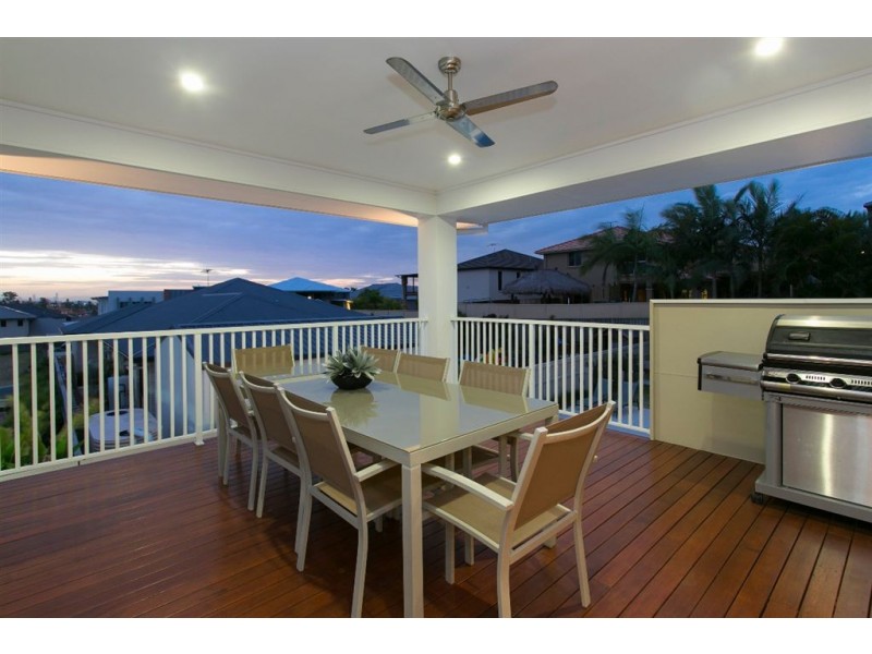 8 Bisley Place, Wakerley QLD 4154