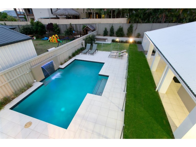 8 Bisley Place, Wakerley QLD 4154