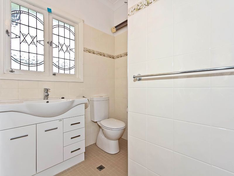 30 Wright Street, Balmoral QLD 4171