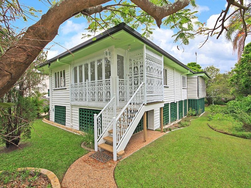 30 Wright Street, Balmoral QLD 4171