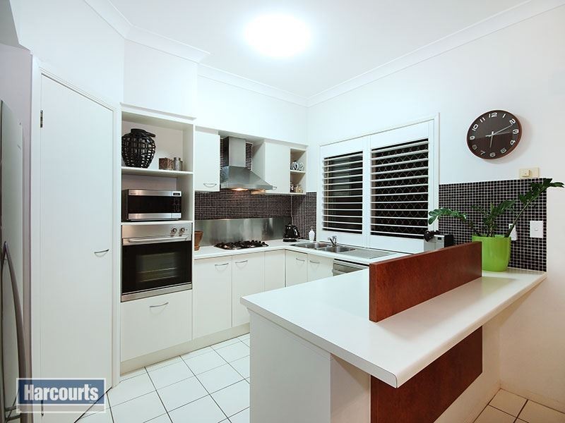 93 Coutts Street, Bulimba QLD 4171