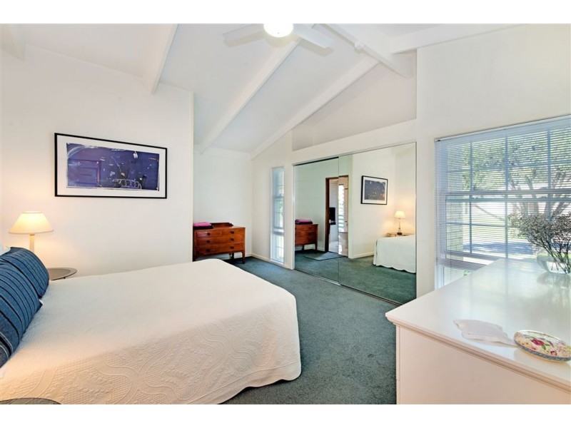 110 Indus Street, Camp Hill QLD 4152