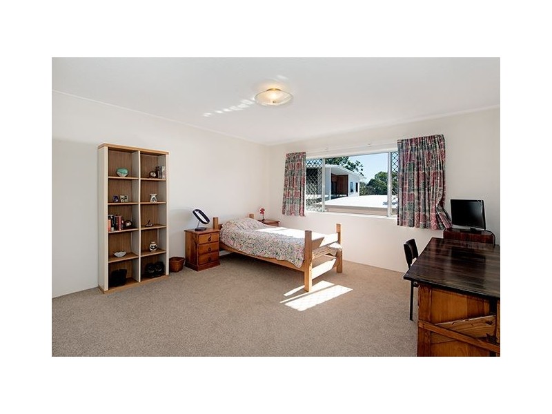 4/230 Riding Road, Balmoral QLD 4171