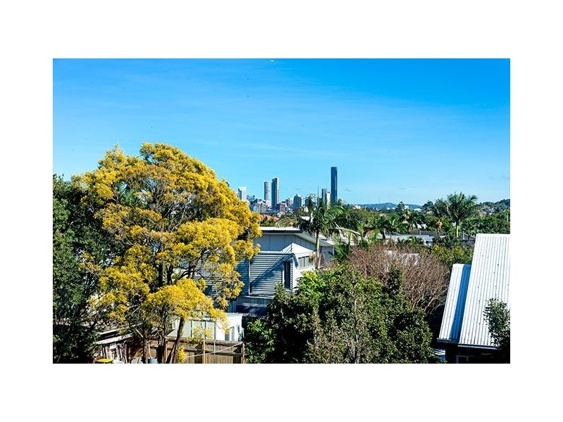 4/230 Riding Road, Balmoral QLD 4171