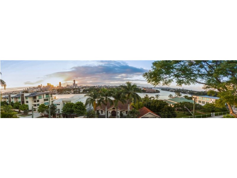 125 Wynnum Road, Norman Park QLD 4170