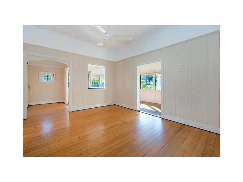 31 Jenolan Avenue, Hawthorne QLD 4171