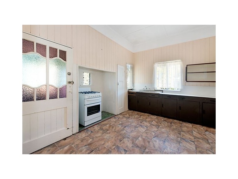 31 Jenolan Avenue, Hawthorne QLD 4171