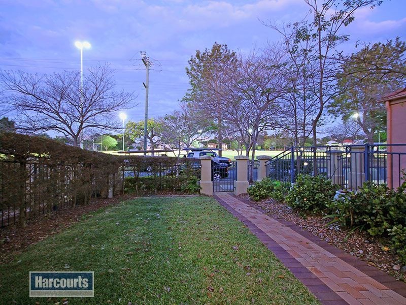 68a Kenbury Street, Bulimba QLD 4171