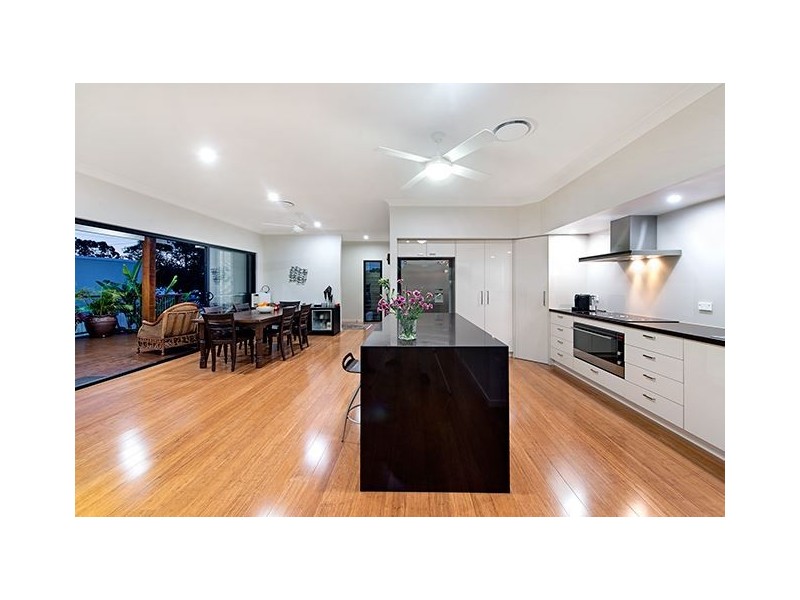 15 Kuranda Street, Balmoral QLD 4171