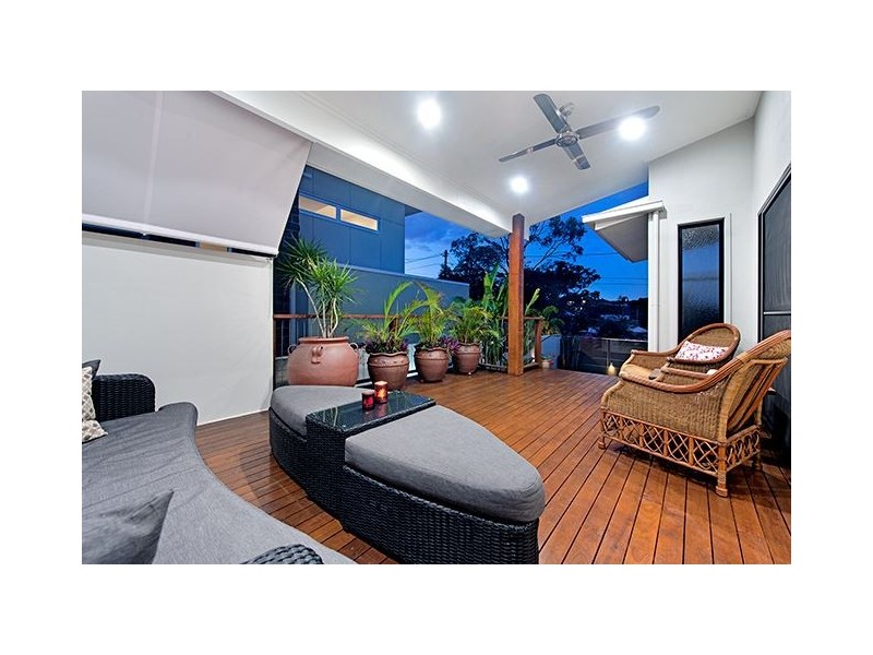 15 Kuranda Street, Balmoral QLD 4171