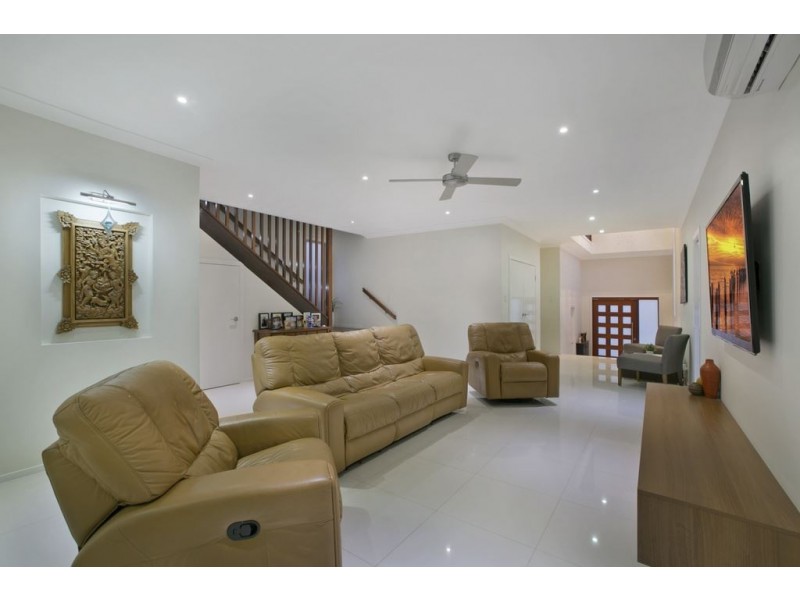 10 Apollo Road, Bulimba QLD 4171
