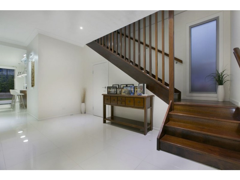 10 Apollo Road, Bulimba QLD 4171