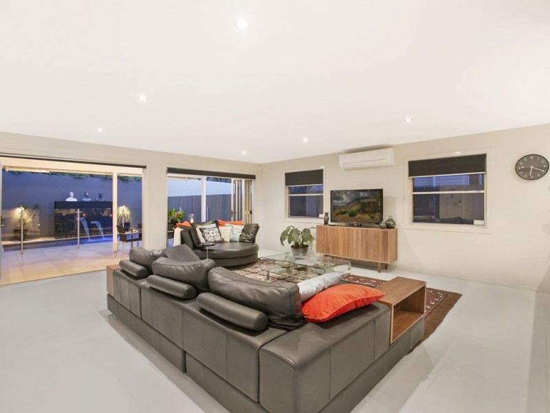 215 Ferguson Road, Seven Hills QLD 4170