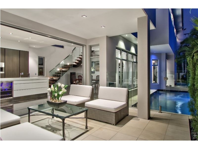 1 Scott Street, Hawthorne QLD 4171