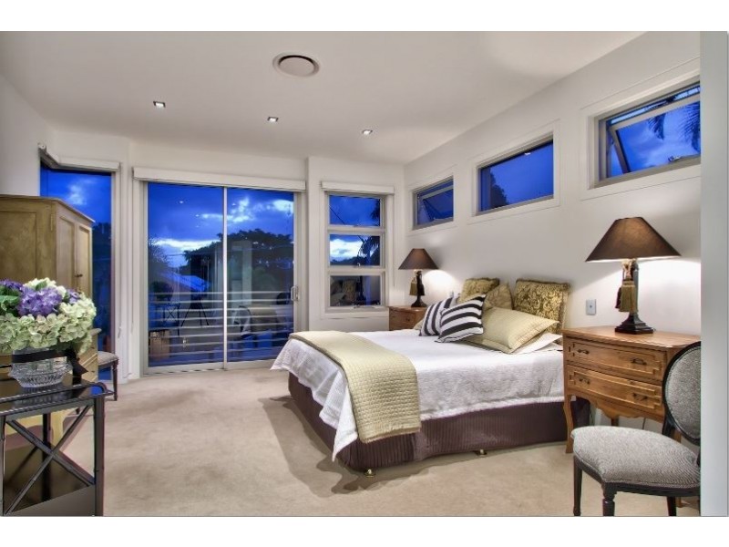 1 Scott Street, Hawthorne QLD 4171