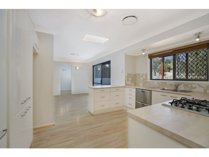 143 Indus Street, Camp Hill QLD 4152