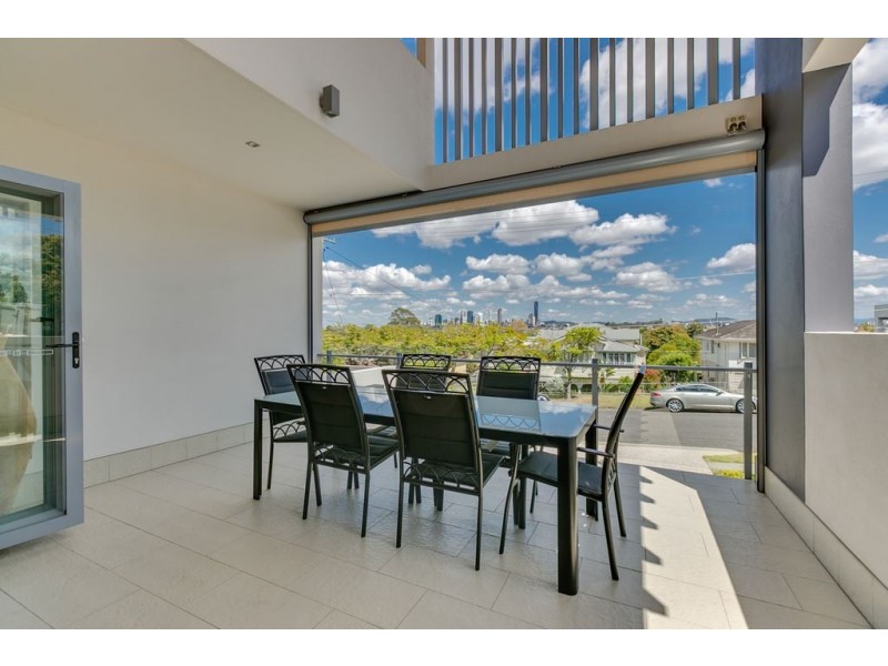 1/23 Collings Street, Balmoral QLD 4171