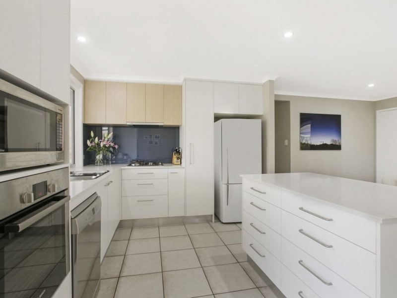 82 Kallista Road, Rochedale South QLD 4123