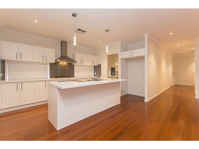 73 Clarke Street, Hendra QLD 4011