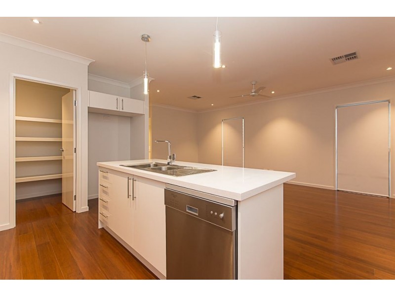 73 Clarke Street, Hendra QLD 4011