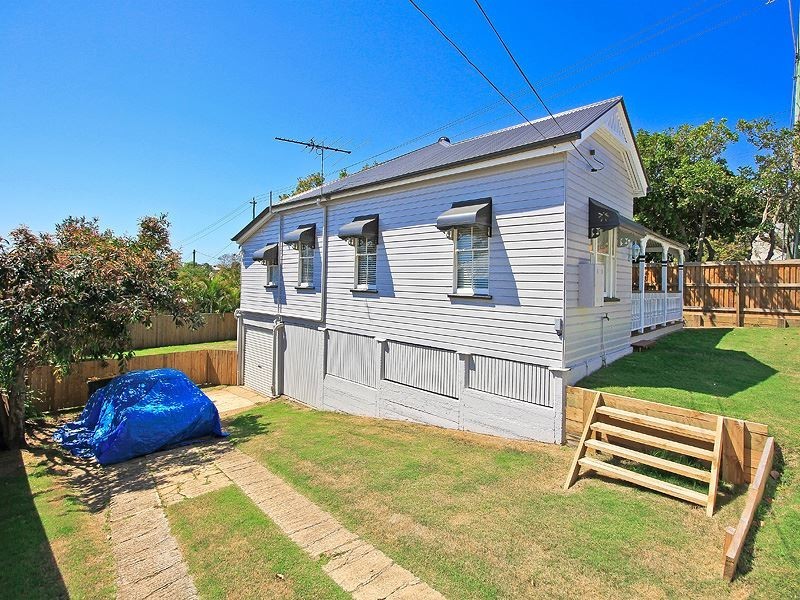 1 Virginia Avenue, Hawthorne QLD 4171