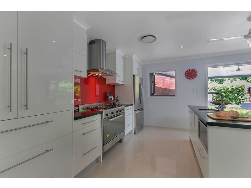 200 Ferguson Road, Seven Hills QLD 4170