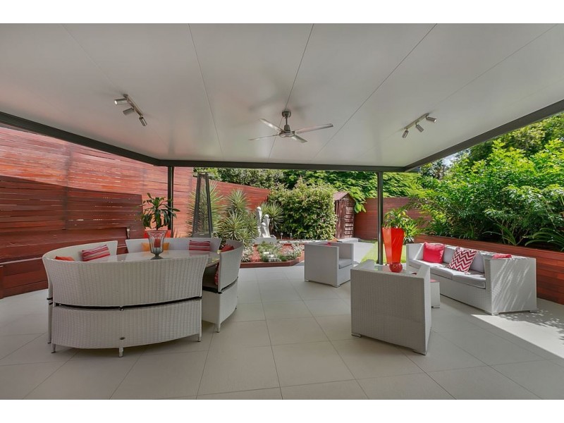 200 Ferguson Road, Seven Hills QLD 4170