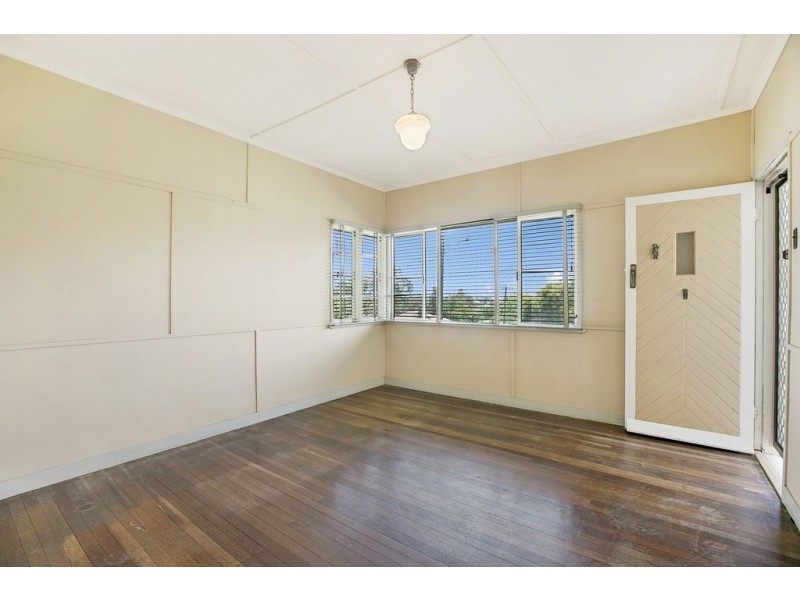 114 Florence Street, Carina QLD 4152