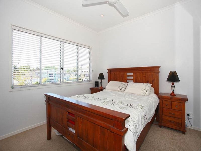 1/31 Burrai Street, Morningside QLD 4170