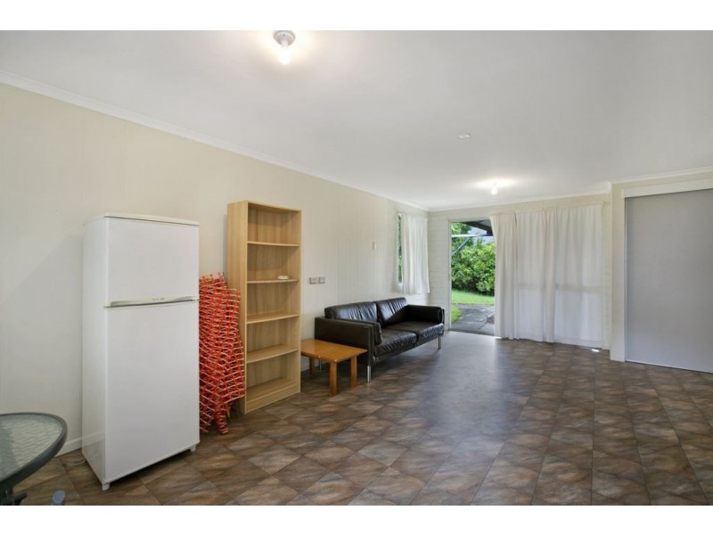 55 Domitia Avenue, Seven Hills QLD 4170